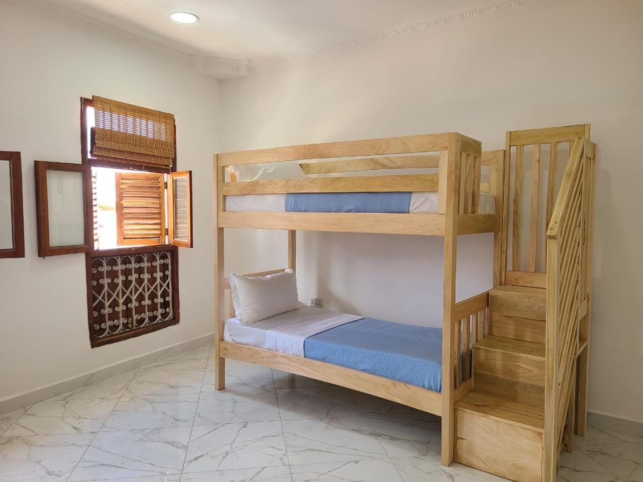 Cube Place Aparthotel Zanzibar Exterior photo
